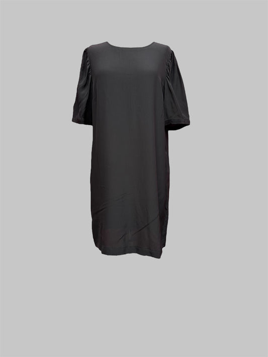 Robe Idano